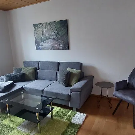 Waldhaeusl * Oberrosenauerwald